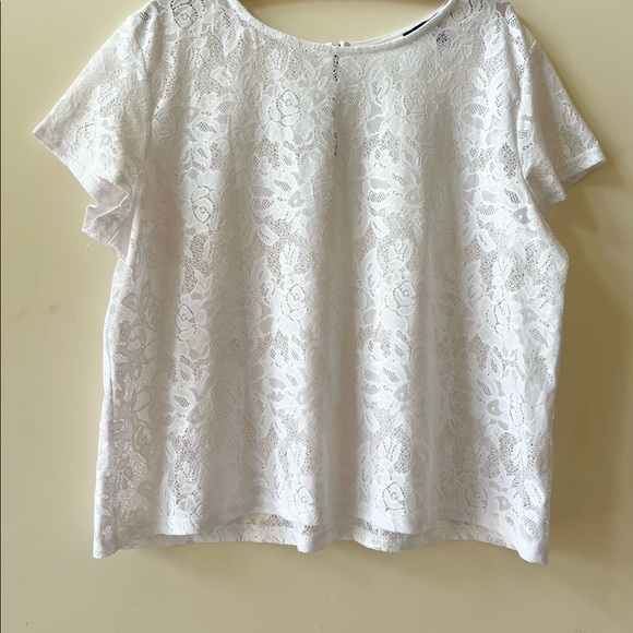 White Lace Top - Picture 3 of 6